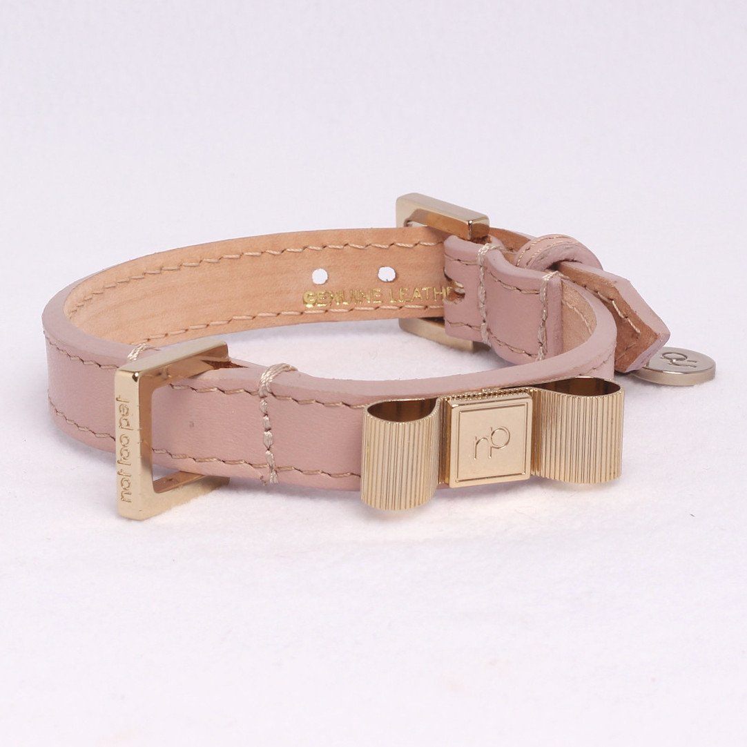 Gold Bow Halsband in Leer Rose - Not Too Pet