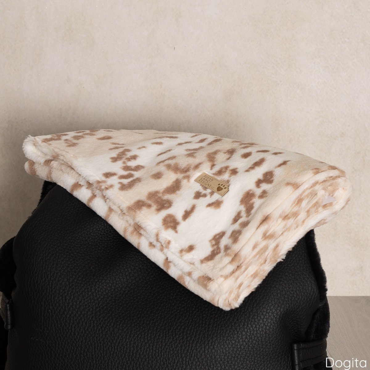 Soft Artic Snow Leopard Deken - Susan Lanci Designs